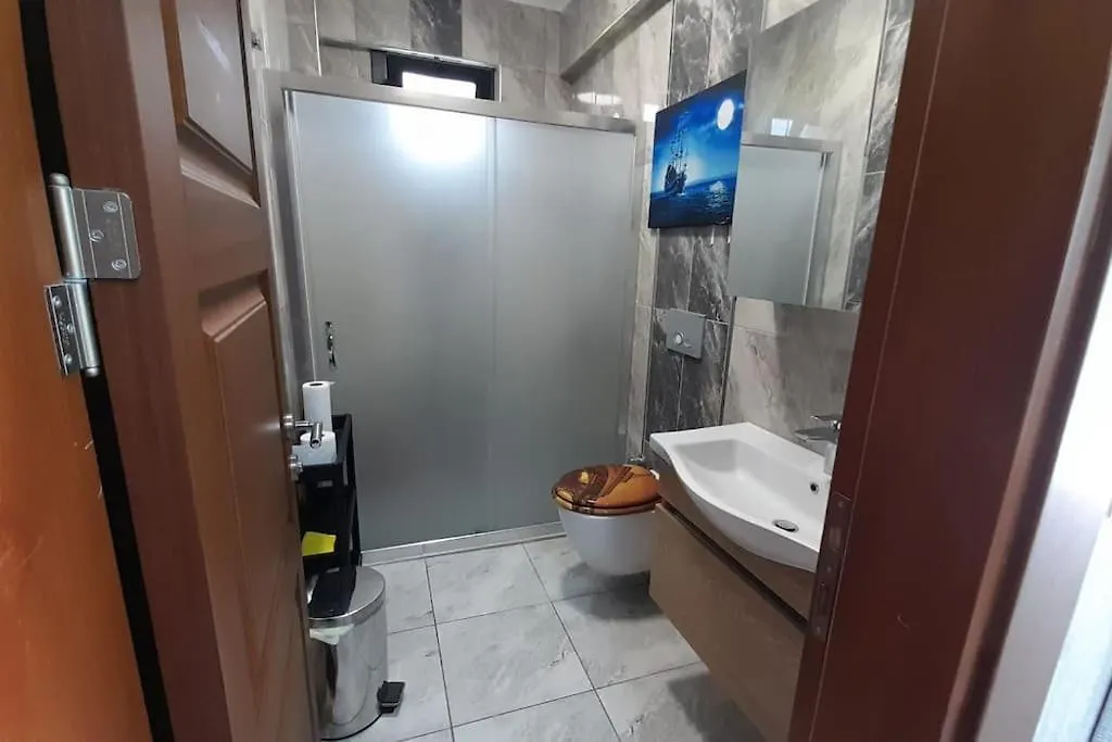 Denize-Parka 100 M Fethiye Calis Mevkii Apartment